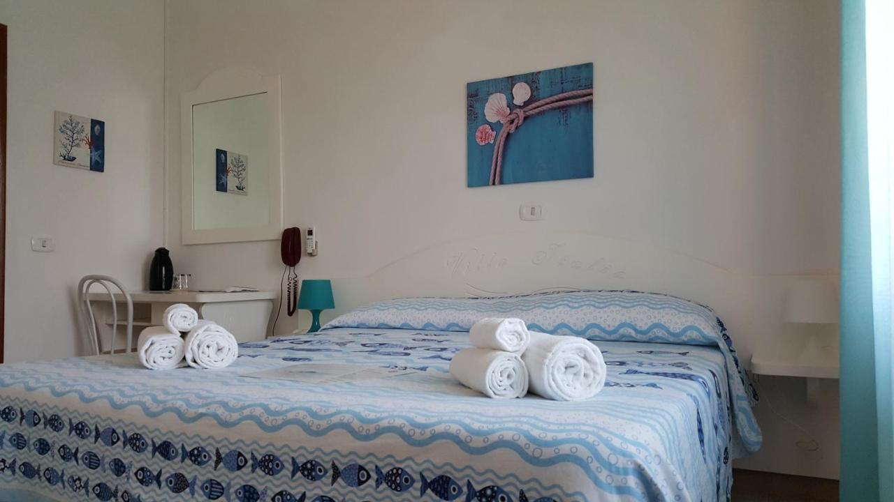 Hotel Villa Italia B&B Porto Azzurro Exterior foto